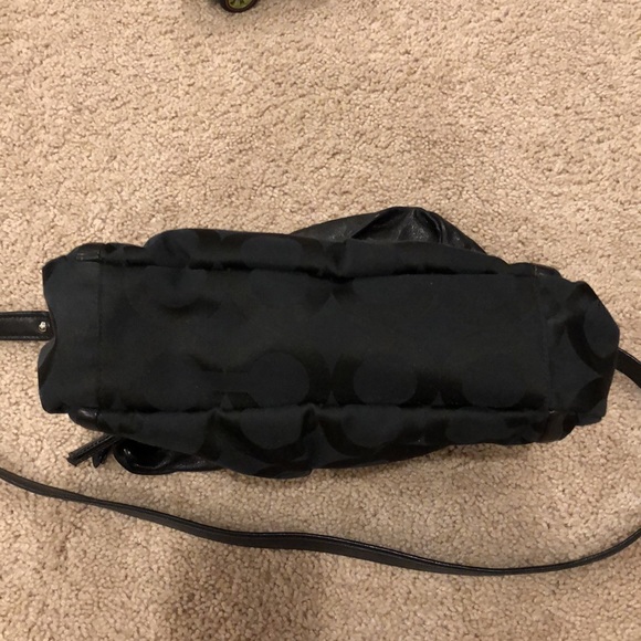 NWOT Coach Parker Op Art Zip Sachel - Picture 6 of 7